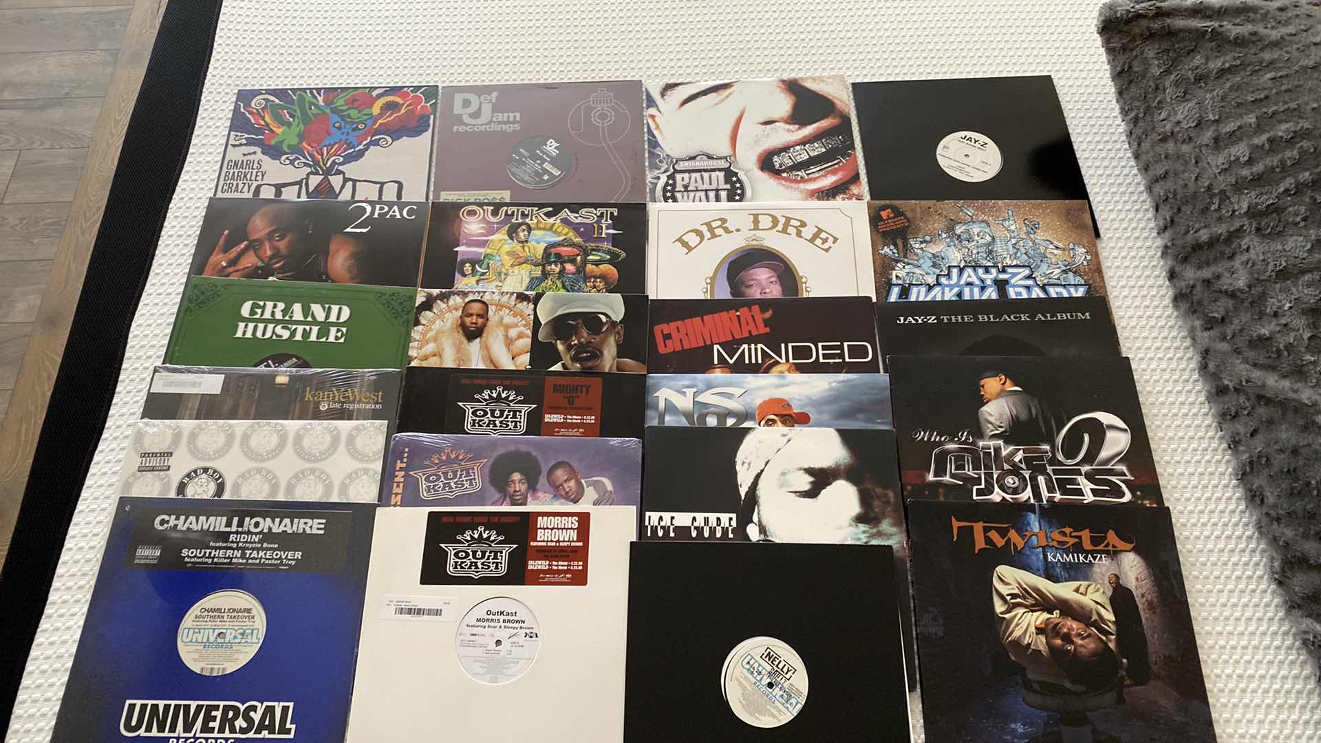 Photo 1 of BOX OF RAP RECORDS
