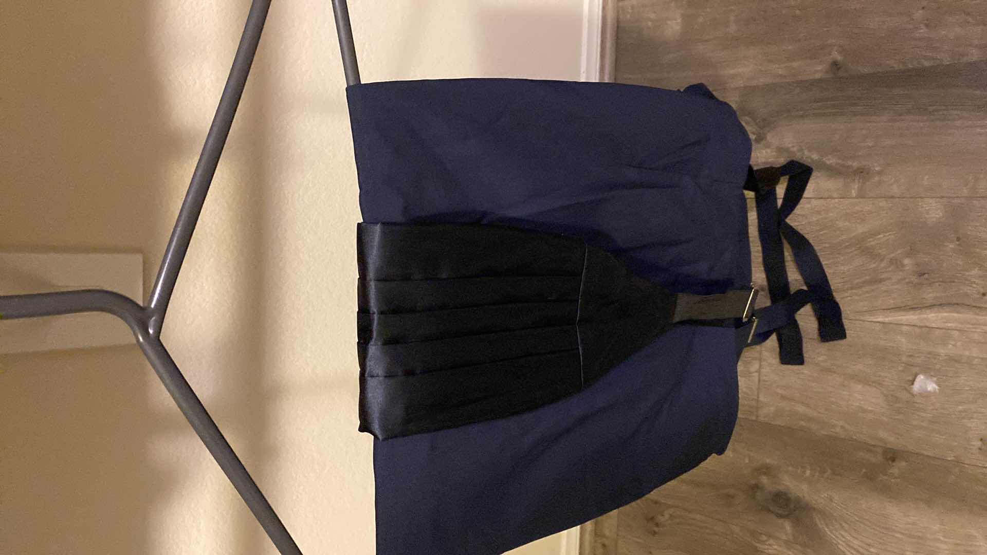 Photo 5 of CUSTOM AIR FORCE DRESS UNIFORM SIZE ESTIMATED LARGE