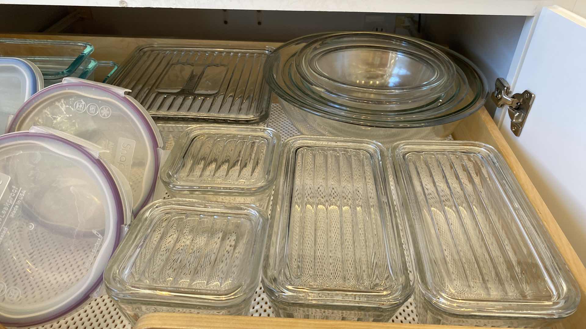 Photo 1 of CONTENTS KITCHEN CABINET SHELF GLASS BOWLS STORAGE ( PYREX AND MORE)