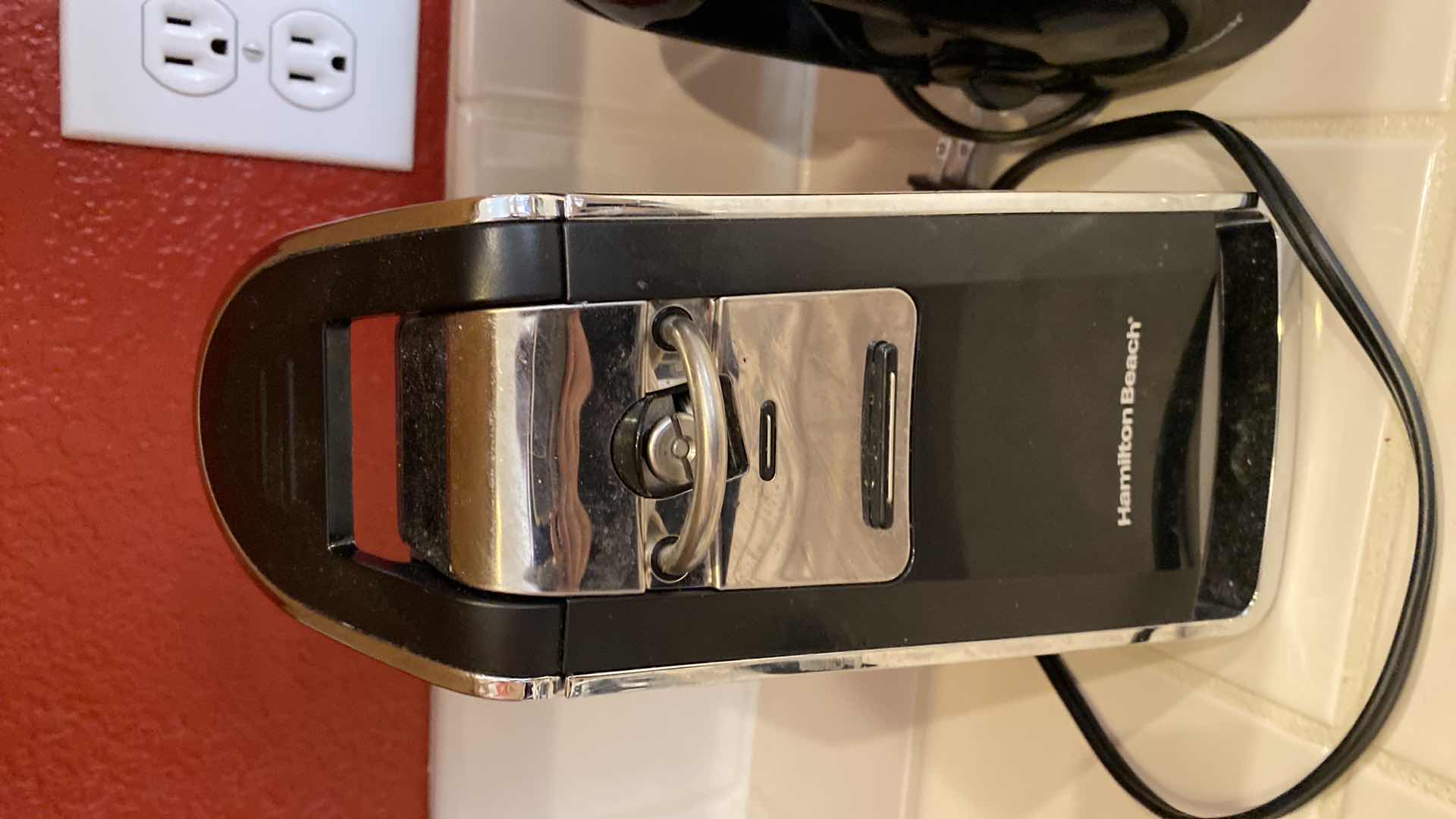 Photo 2 of HAMILTON BEACH TOASTER AND CAN OPENER