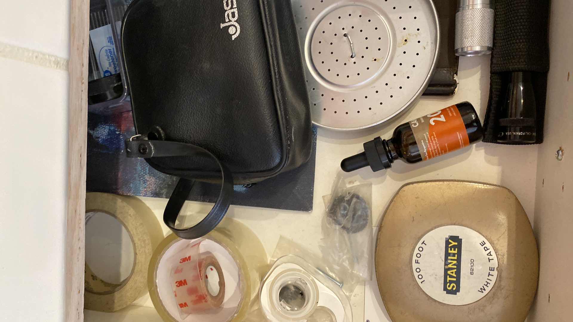 Photo 2 of CONTENTS OF KITCHEN TWO DRAWERS