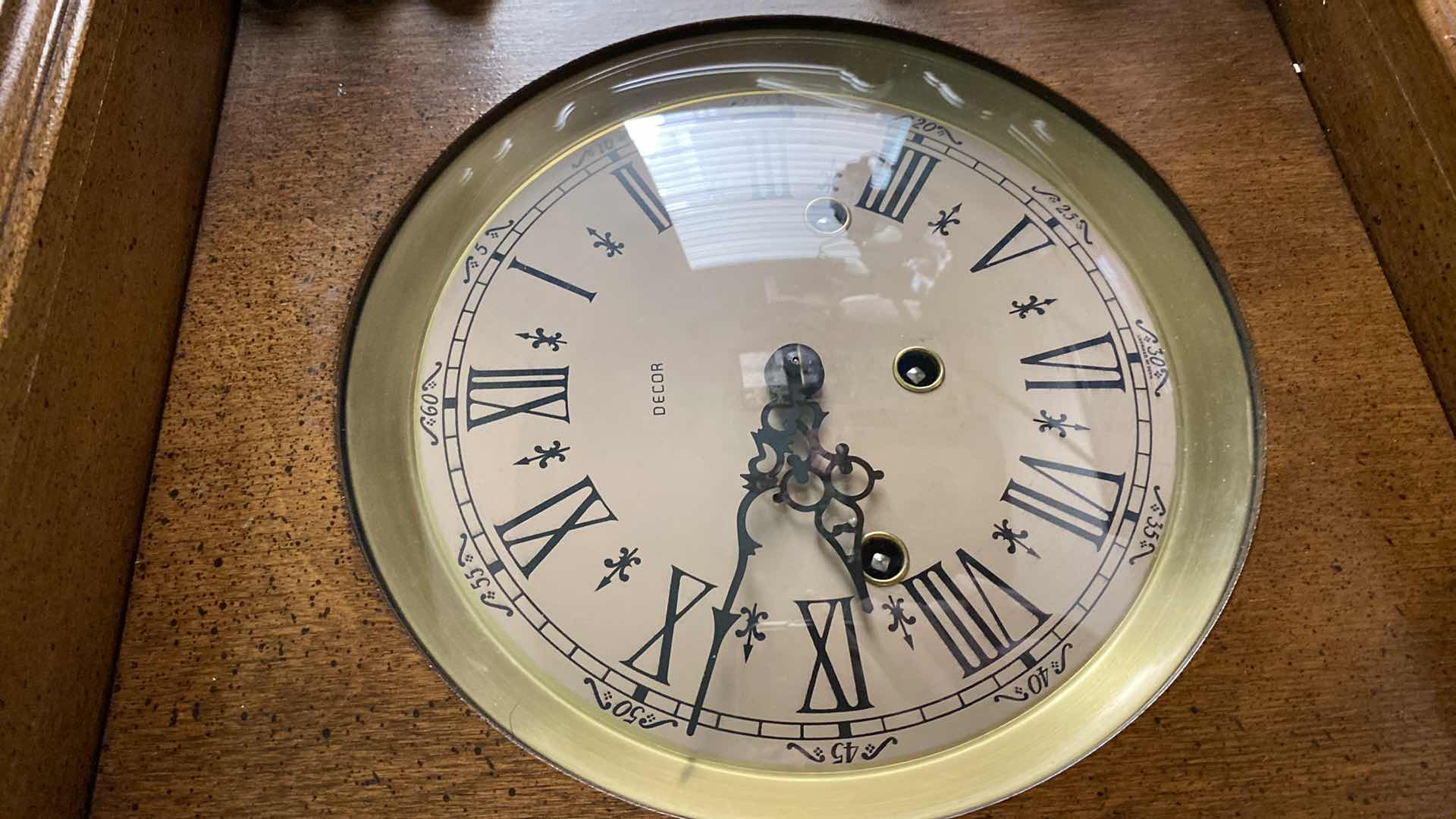 Photo 1 of DECOR PENDULUM WALL CLOCK 18” x 36”