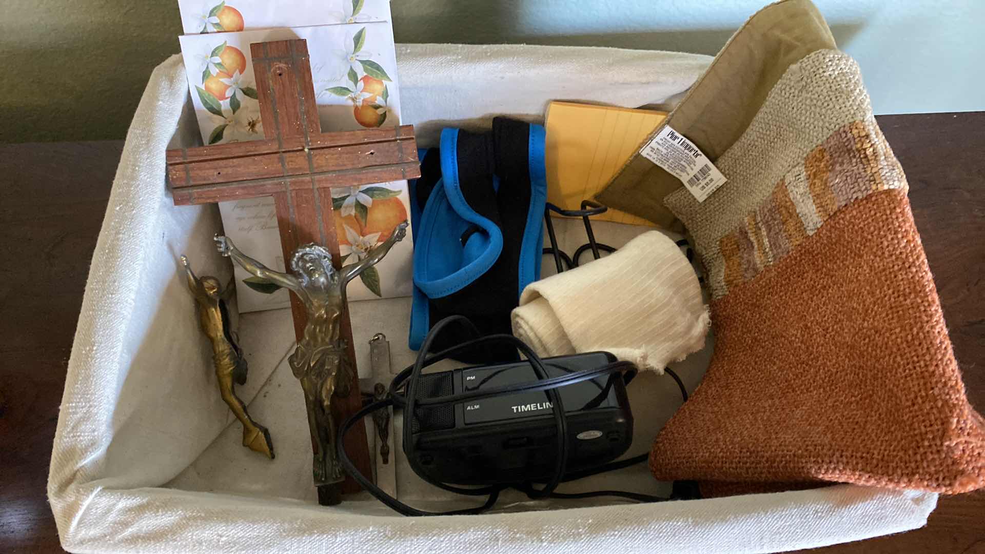 Photo 1 of ETCHED CRYSTAL BOWL, WAX POT AND ASSORTED DECOR