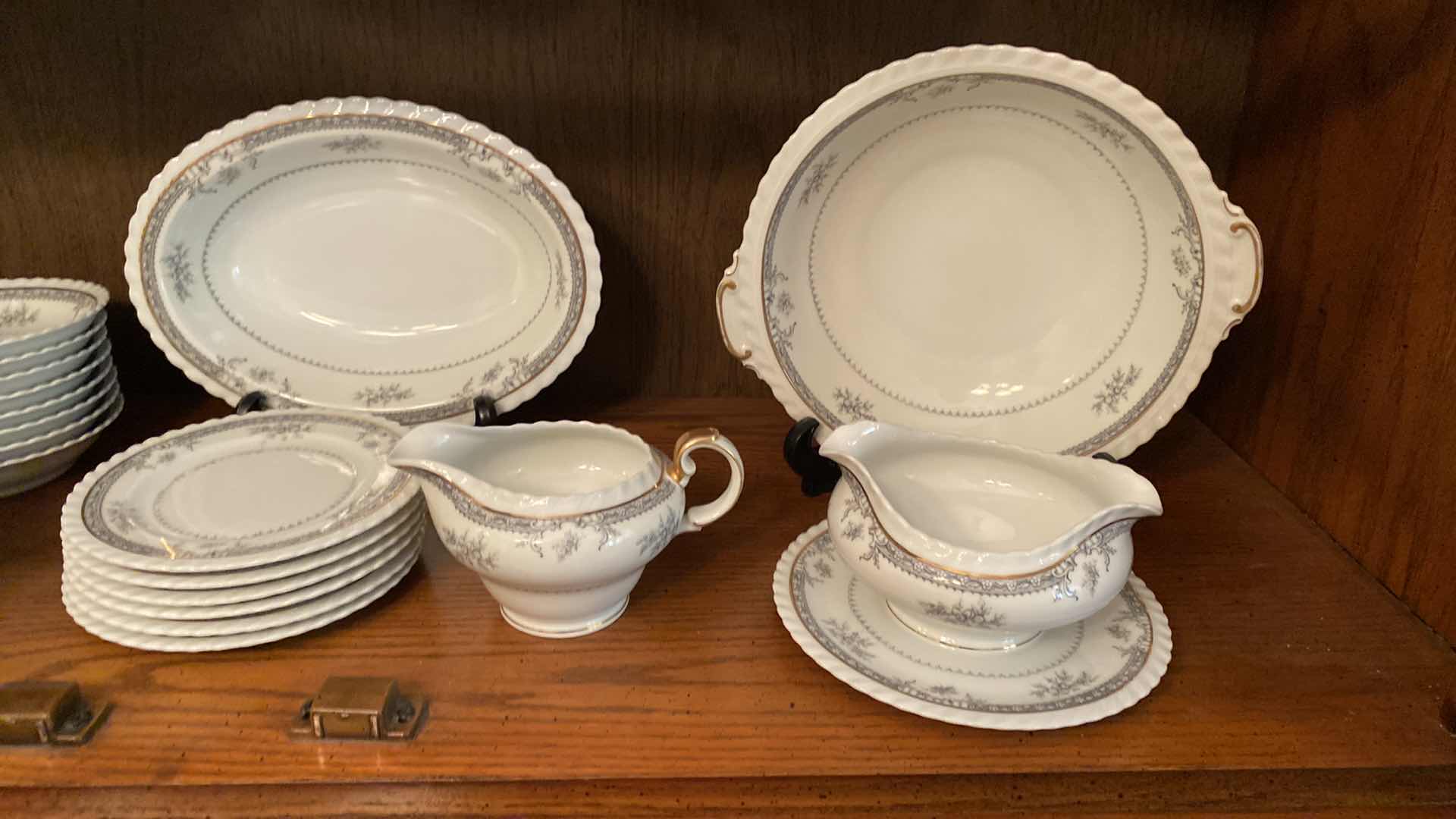 Photo 1 of 51 PIECE PRINCESS CHINA