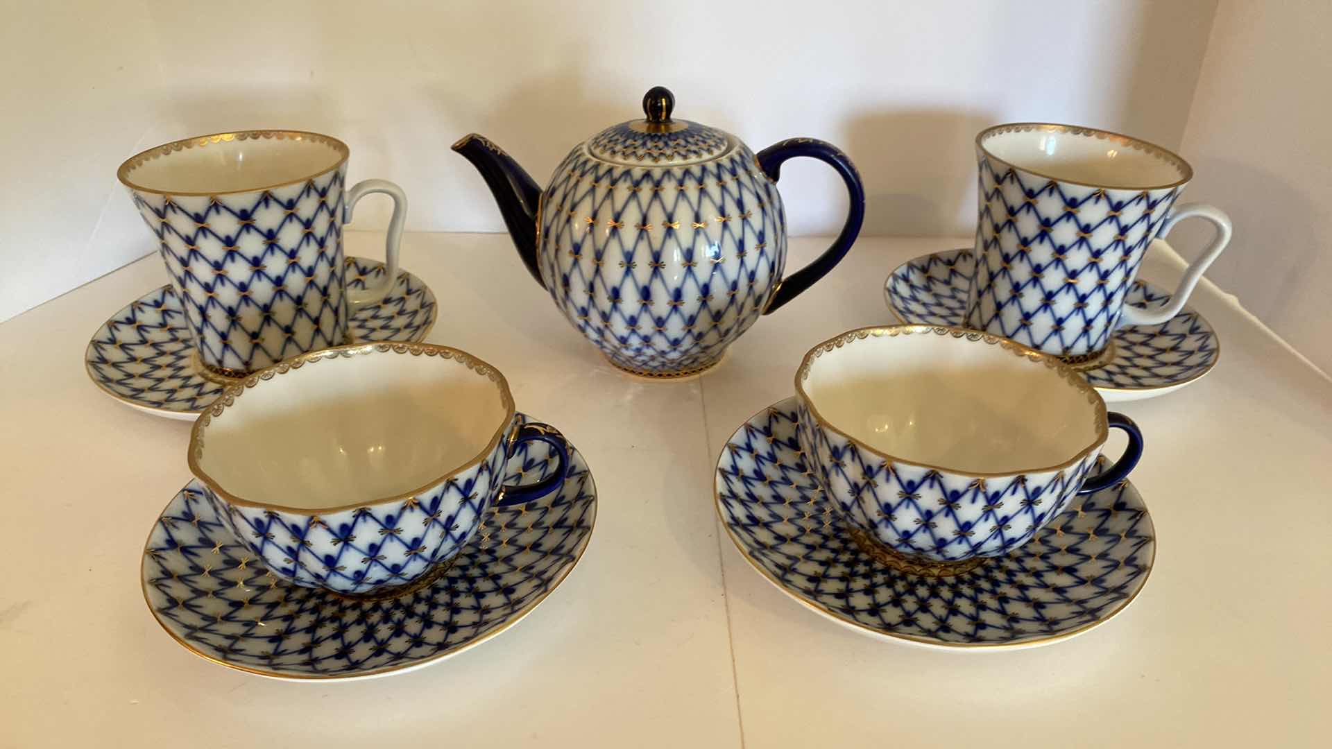 Photo 1 of 10 PIECE GOLD RIMMED HOT BEVERAGE HAND DECORATED ST PETERSBURG RUSSIA