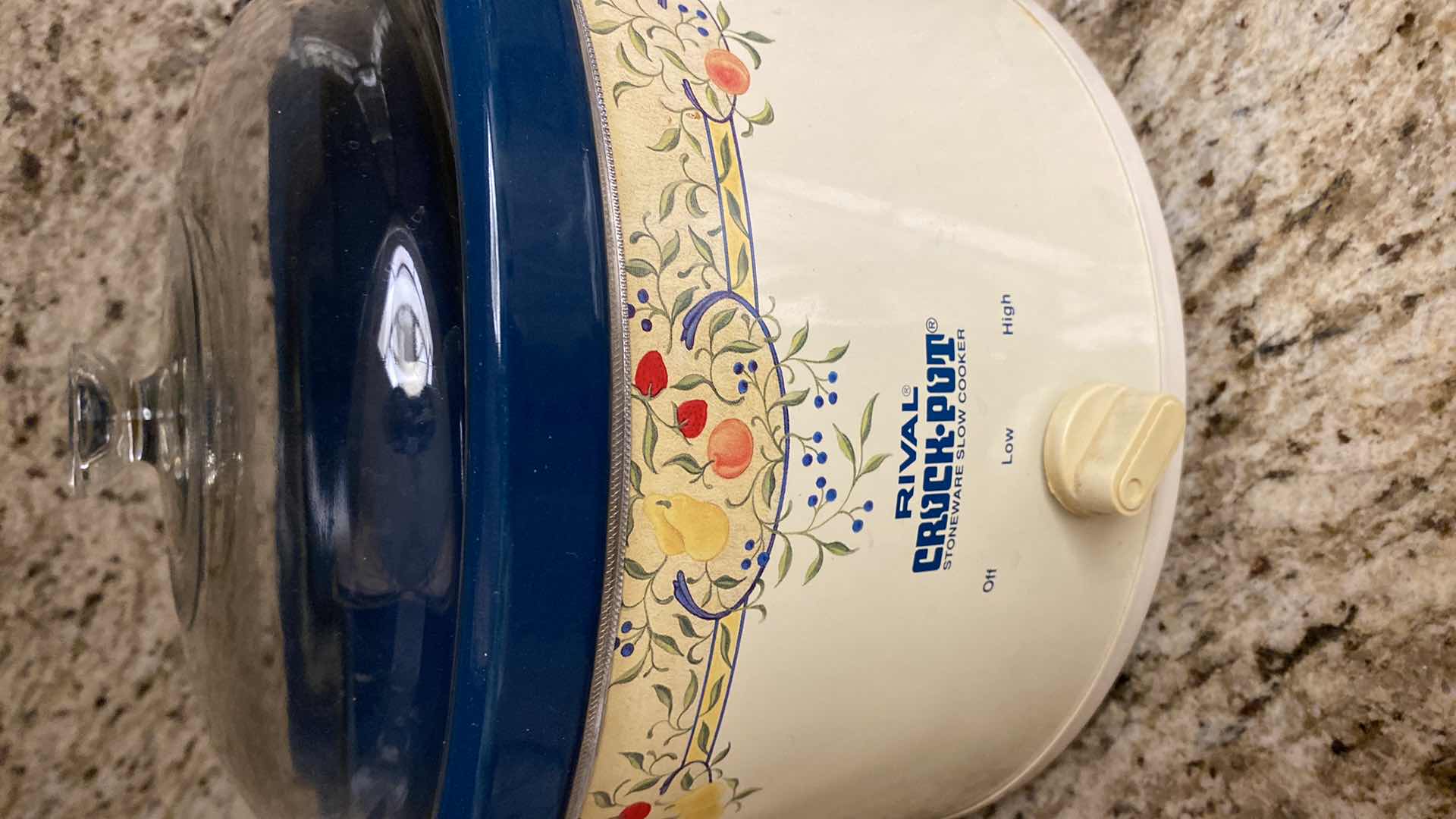 Photo 2 of RIVAL CROCK-POT