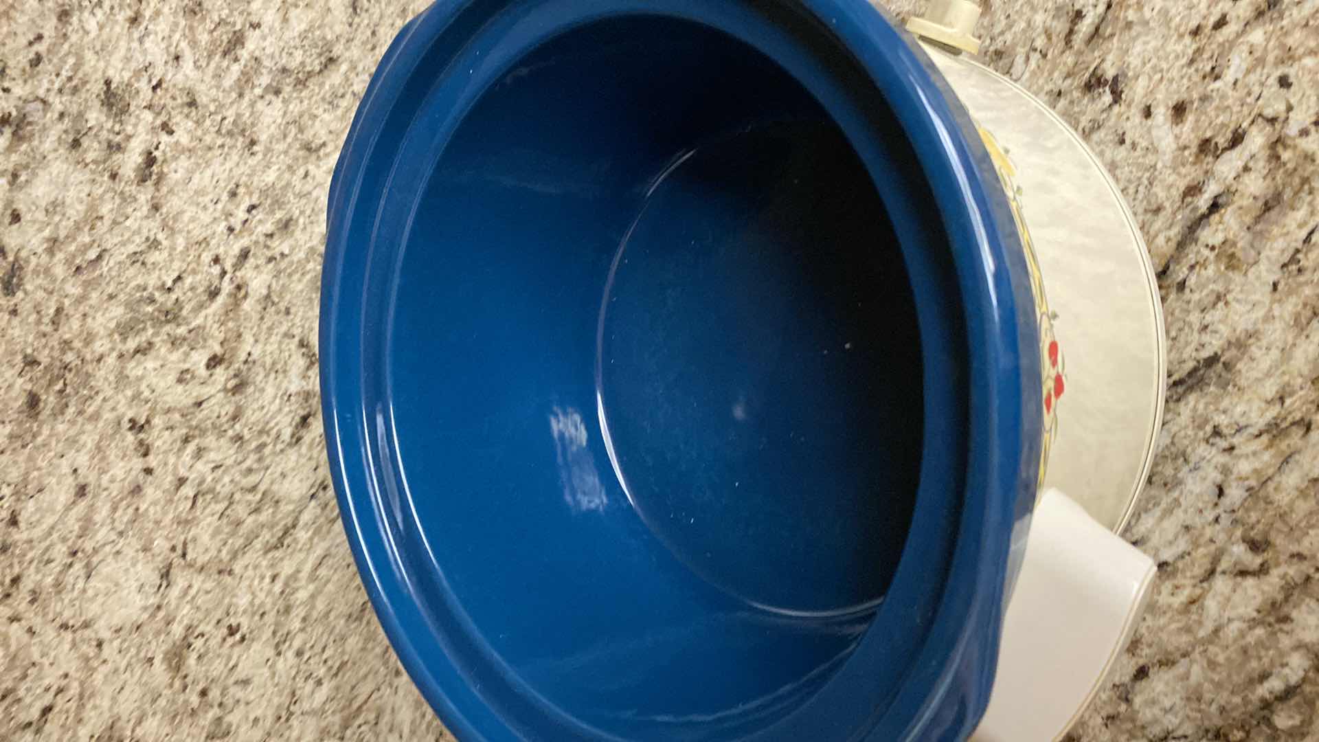 Photo 3 of RIVAL CROCK-POT