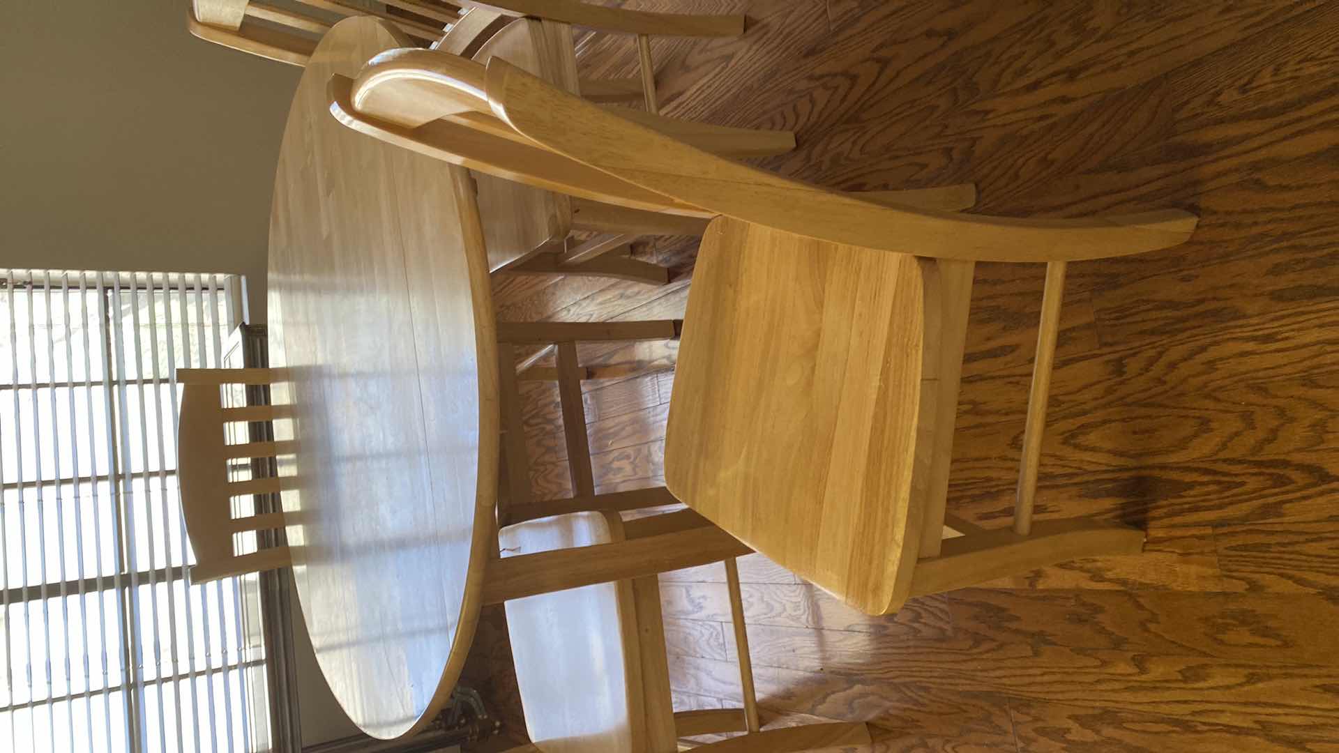 Photo 1 of MAPLE KITCHEN TABLE WITH 4 CHAIRS EXTENDED MEASUREMENTS 41” x 30”