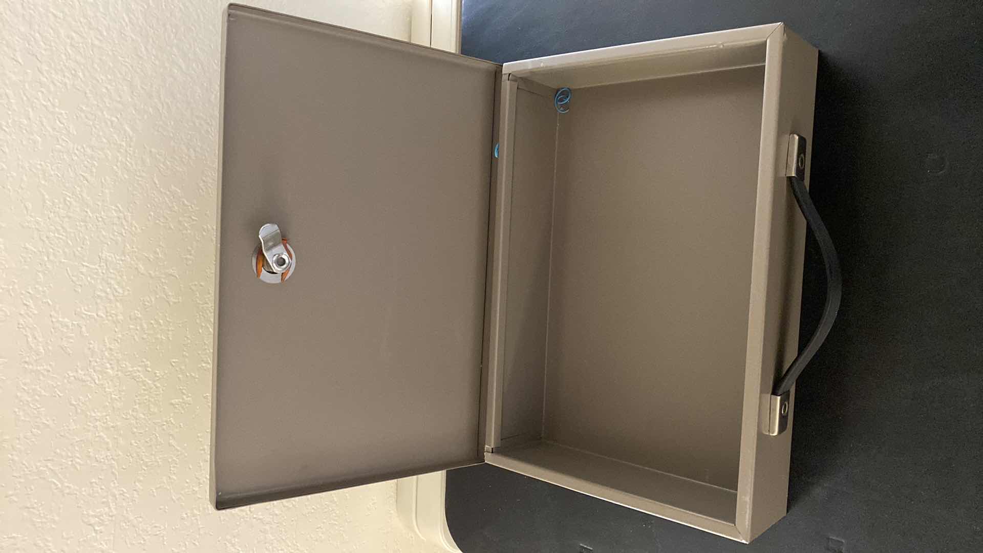 Photo 2 of METAL STORAGE BOX WITH KEY