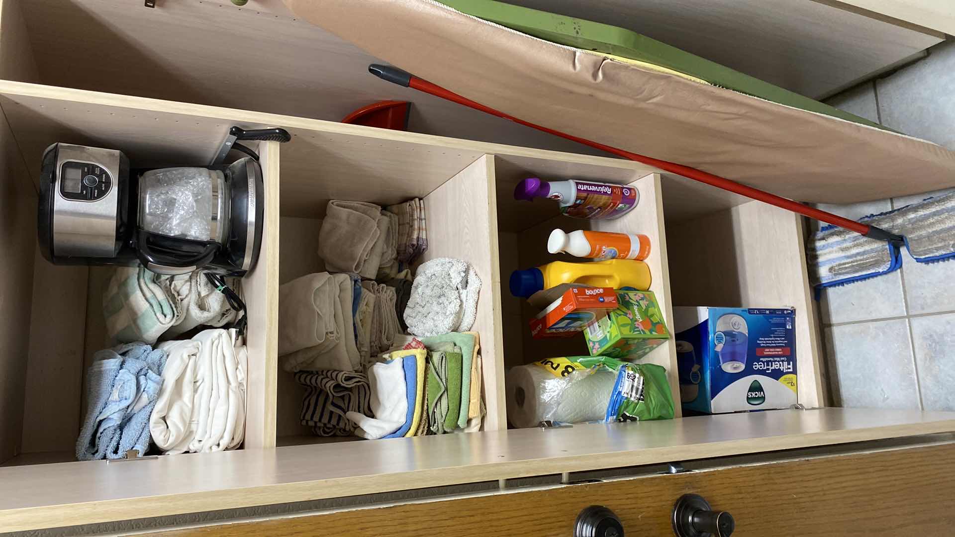 Photo 1 of CONTENTS 2 LAUNDRY ROOM CABINETS SEE PICTURES