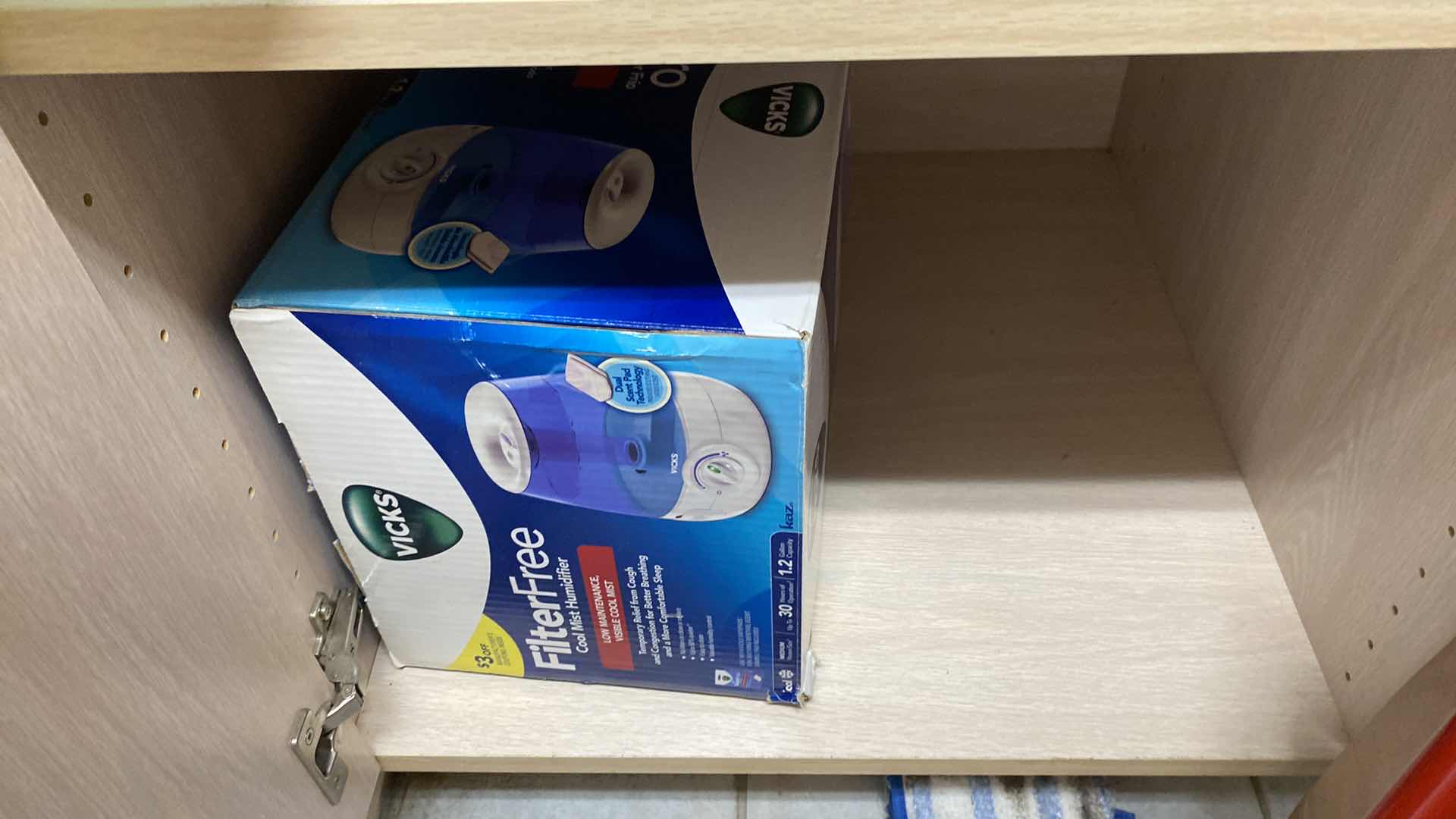 Photo 1 of CONTENTS 2 LAUNDRY ROOM CABINETS SEE PICTURES