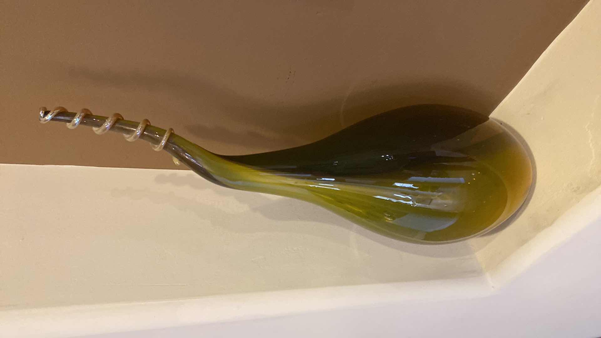 Photo 1 of HAND BLOWN GARCIA ART GLASS H 18”