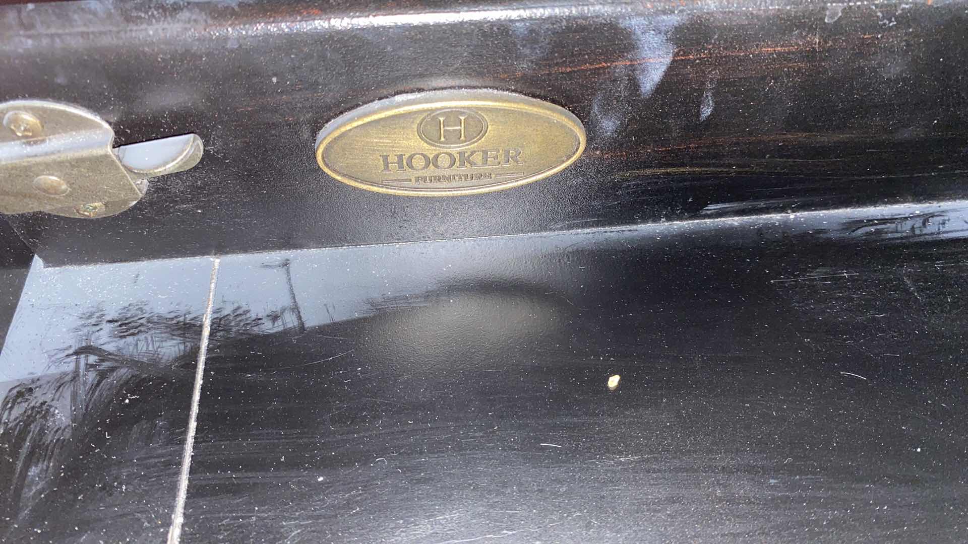 Photo 7 of HOOKER EXECUTIVE DESK 37“ x 75“ H 30” (DESK ONLY, OTHER ITEMS SOLD SEPARATELY)