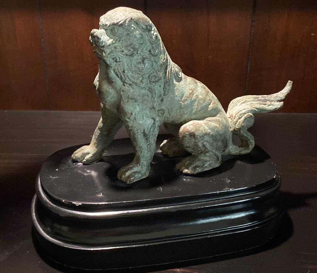 Photo 1 of LION STATUE ON STAND 8” x 7” HEAVY