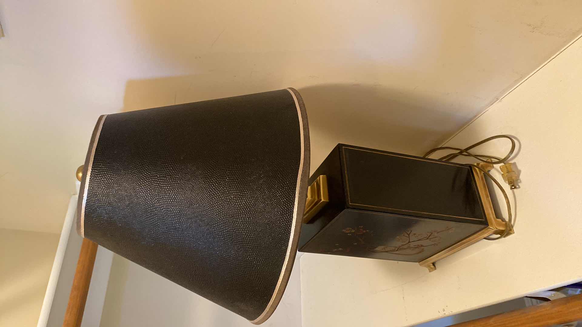 Photo 1 of TABLE LAMP (no light bulb) H 24”