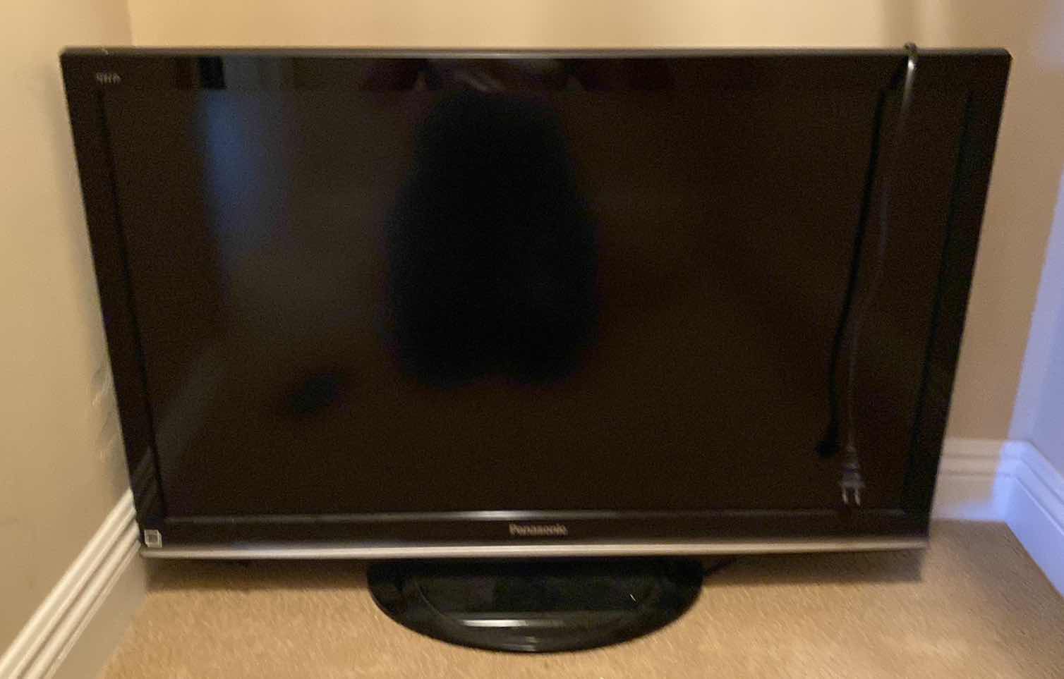 Photo 1 of PANASONIC 37” TV - NO REMOTE