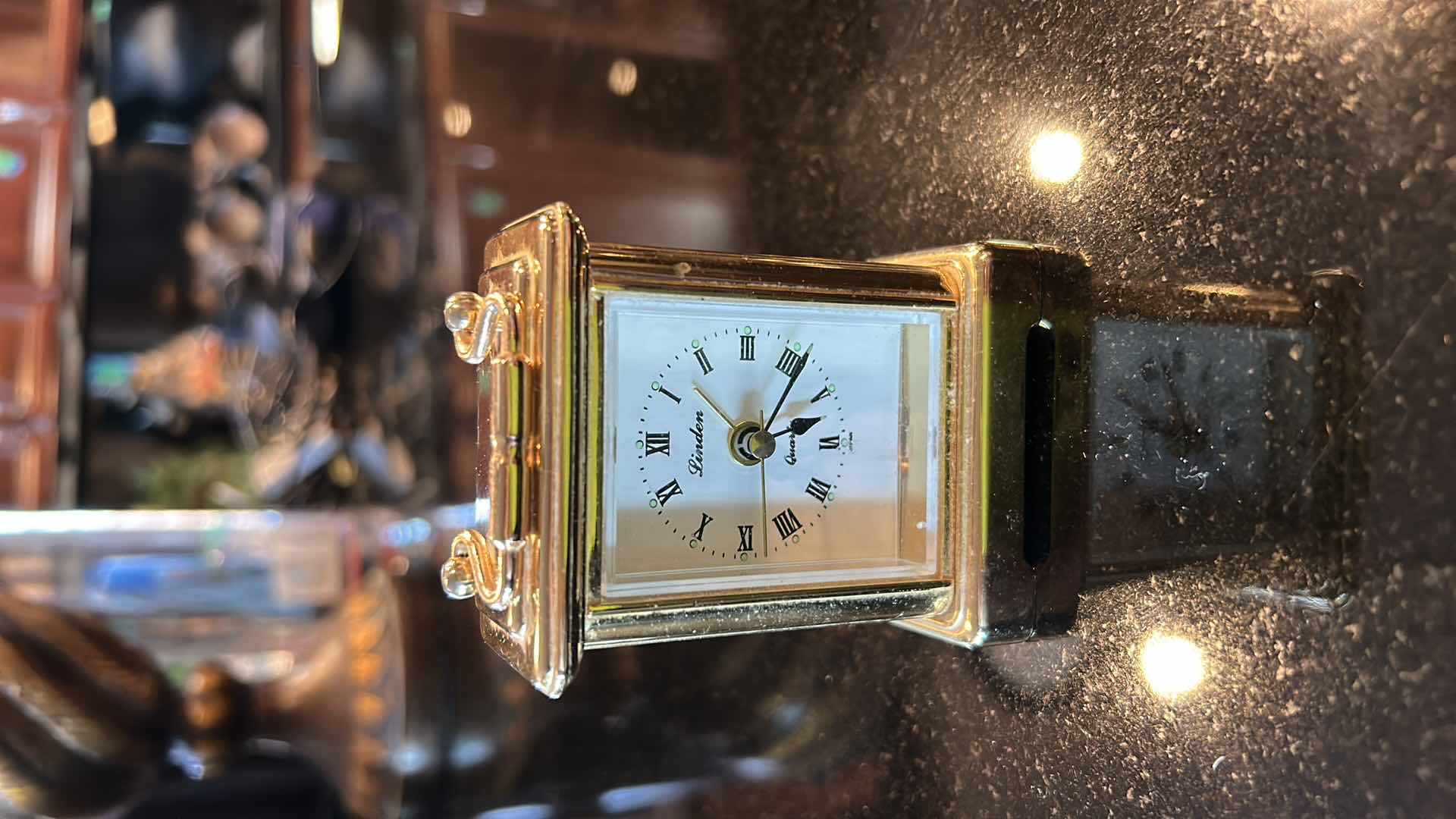 Photo 1 of 3” LINDEN QUARTZ CLOCK