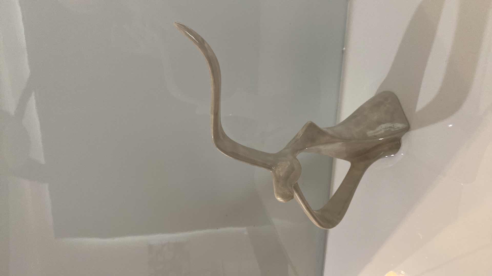 Photo 1 of CERAMIC SEAGULL STATUE H 16 1/2”