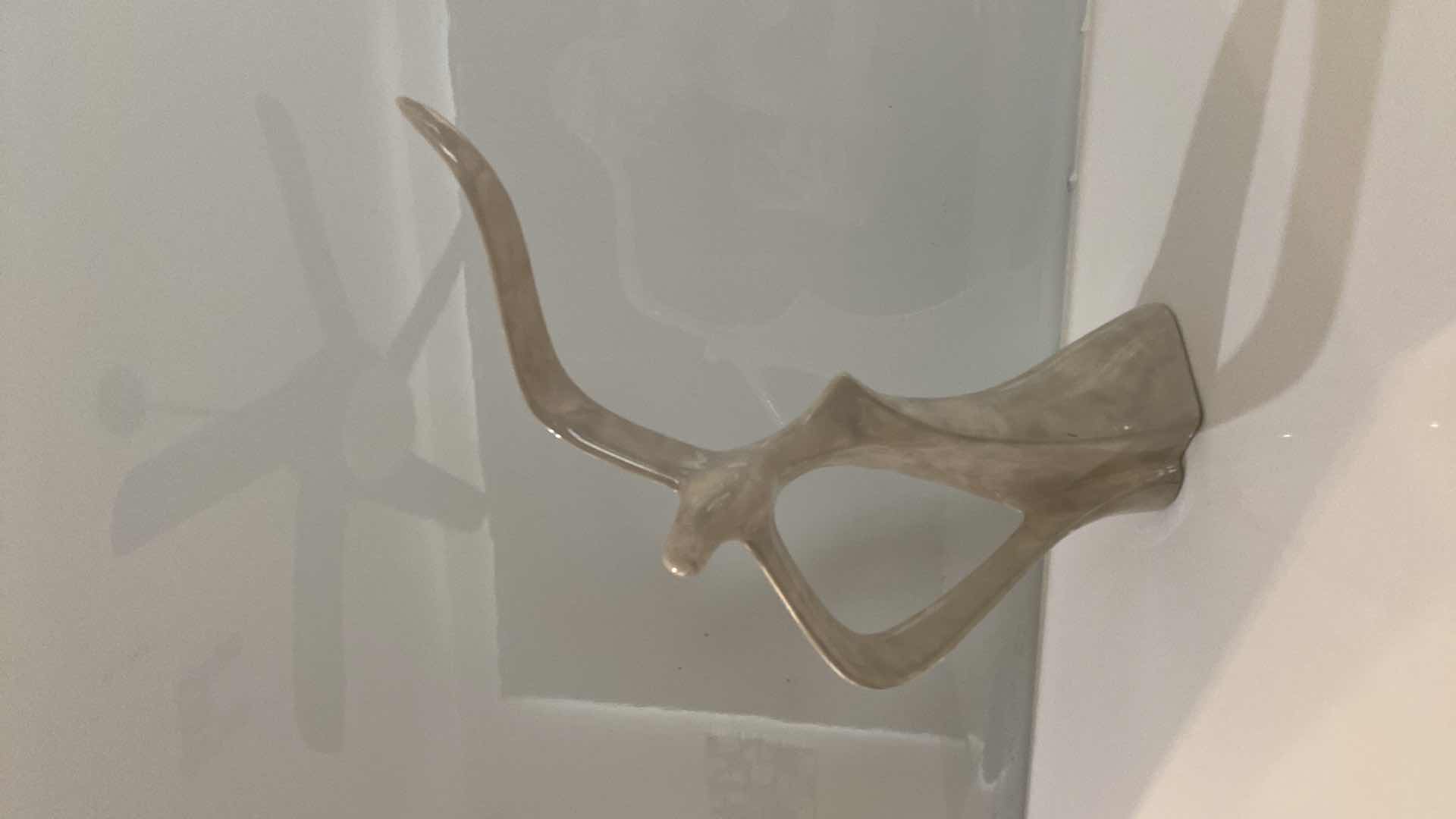 Photo 1 of CERAMIC SEAGULL STATUE H 16 1/2”