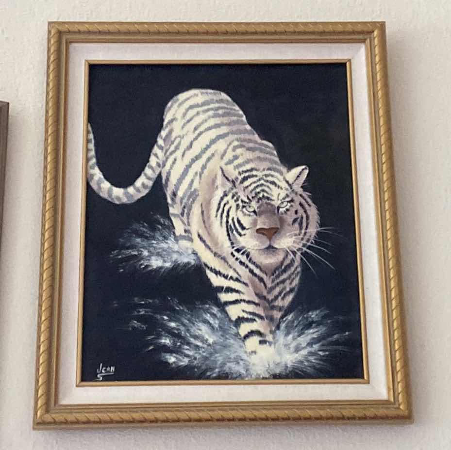 Photo 1 of 3 ANIMALS ON CANVAS ARTWORK LARGEST 23” x 26”