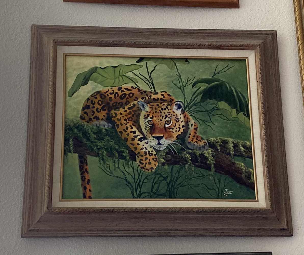 Photo 1 of 3 ANIMALS ON CANVAS ARTWORK LARGEST 23” x 26”