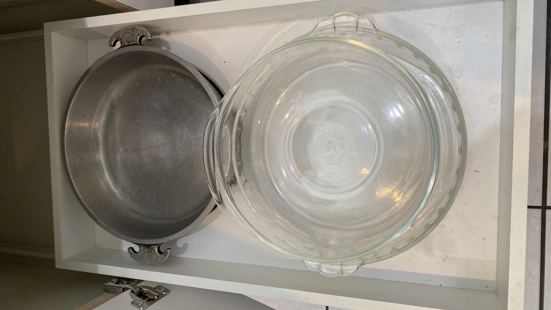 Photo 1 of CONTENTS OF KITCHEN CABINET - PXREX AND MORE