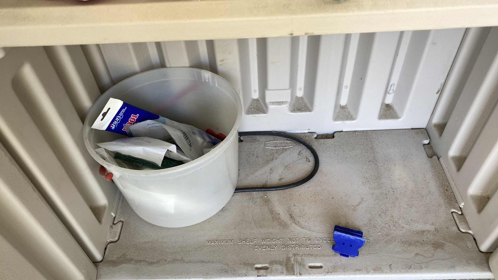 Photo 1 of 2 - RUBBERMAID STORAGE UNITS WITH GARDENING SUPPLIES 24“ x 12“ H28”