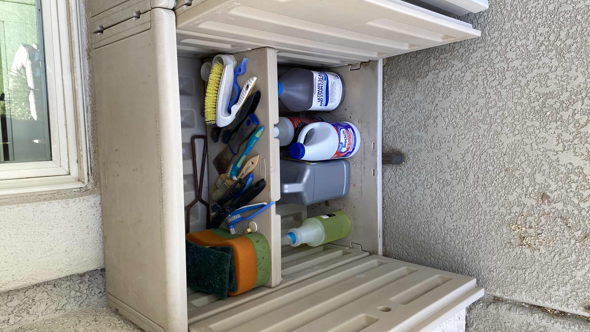 Photo 1 of 2 - RUBBERMAID STORAGE UNITS WITH GARDENING SUPPLIES 24“ x 12“ H28”