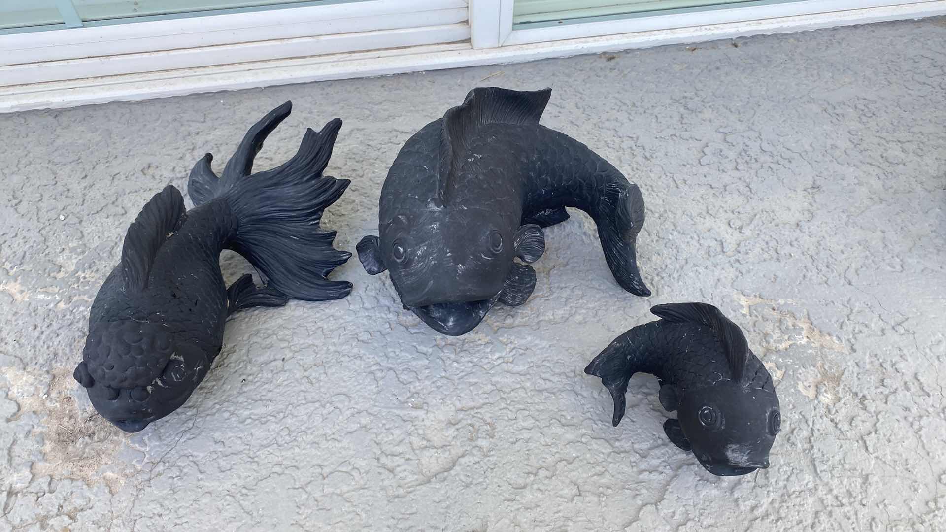 Photo 1 of BLACK CLAY KOI FISH FRINT YARD LARGEST 9”