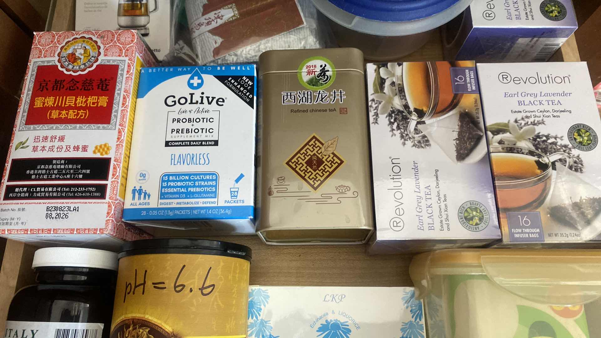 Photo 1 of BAR CONTENTS IN DRAWER - TEA