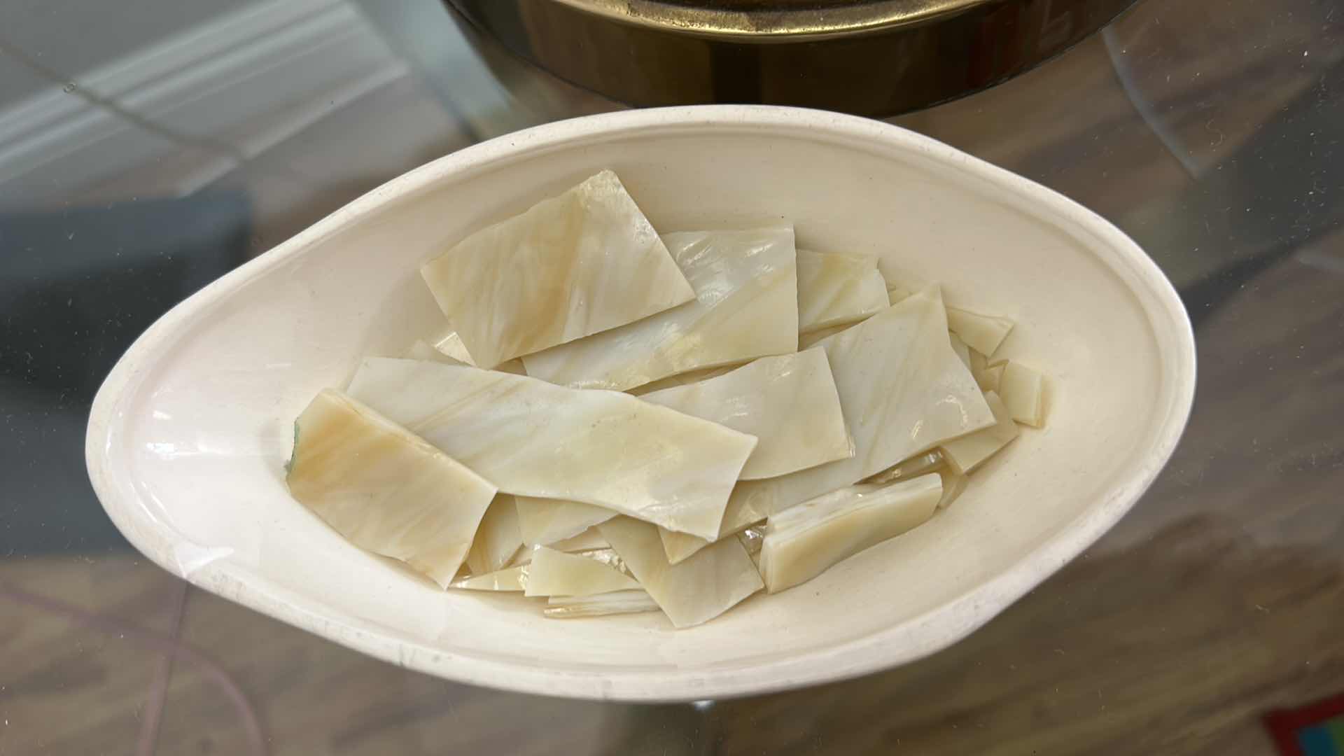 Photo 1 of TIFFANY STYLE VINTAGE LAMP 20” x 38