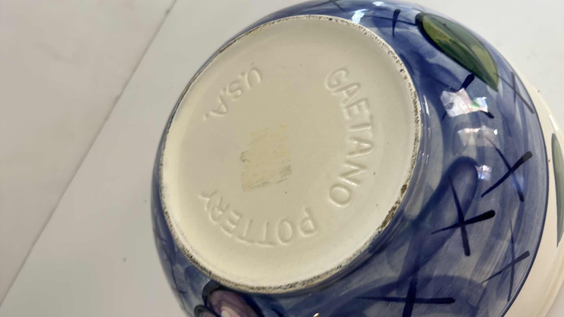 Photo 1 of BOWL ASSORTMENT