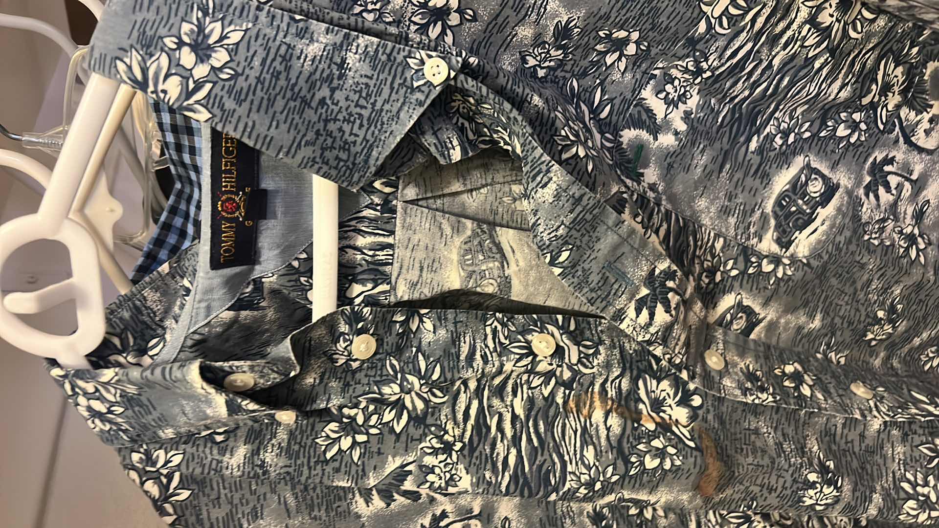 Photo 1 of 5 MENS DESIGNER SHIRTS SIZE XL & XXL