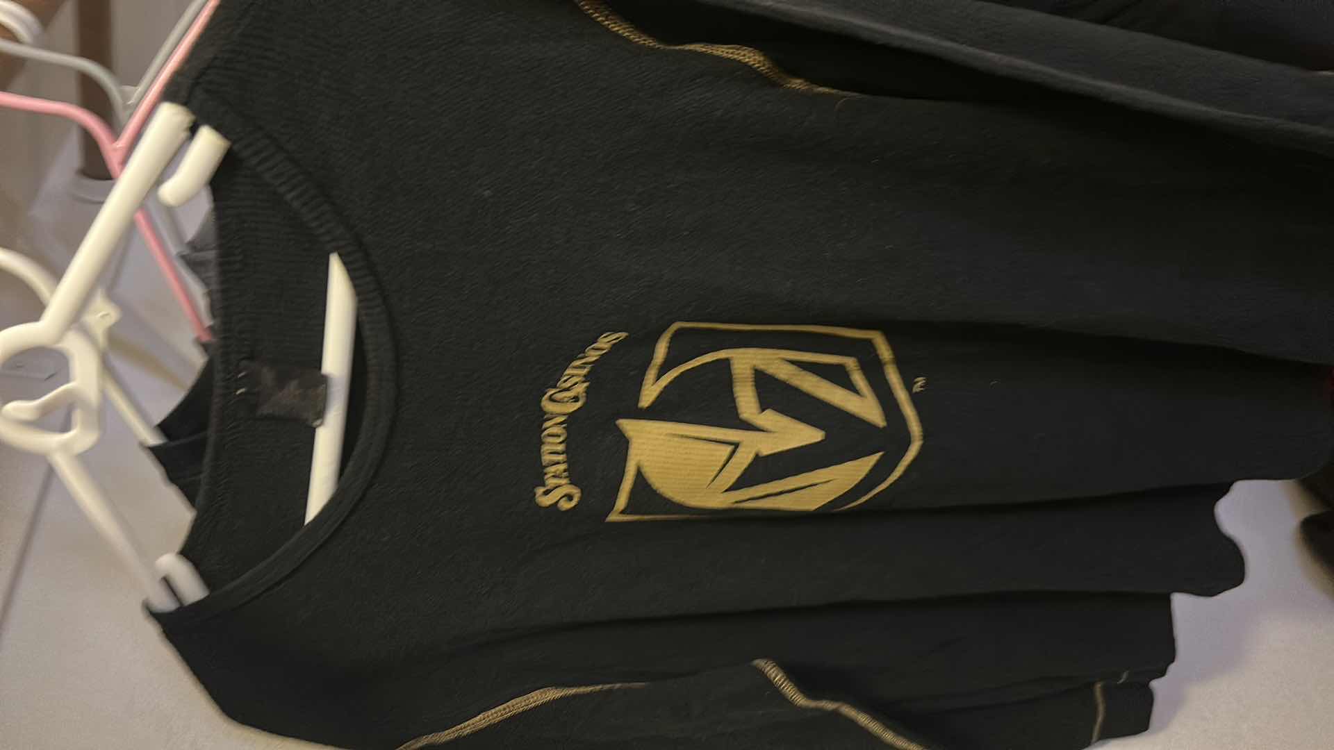 Photo 1 of MENS VEGAS GOLDEN KNIGHTS CLOTHING L - XXL
