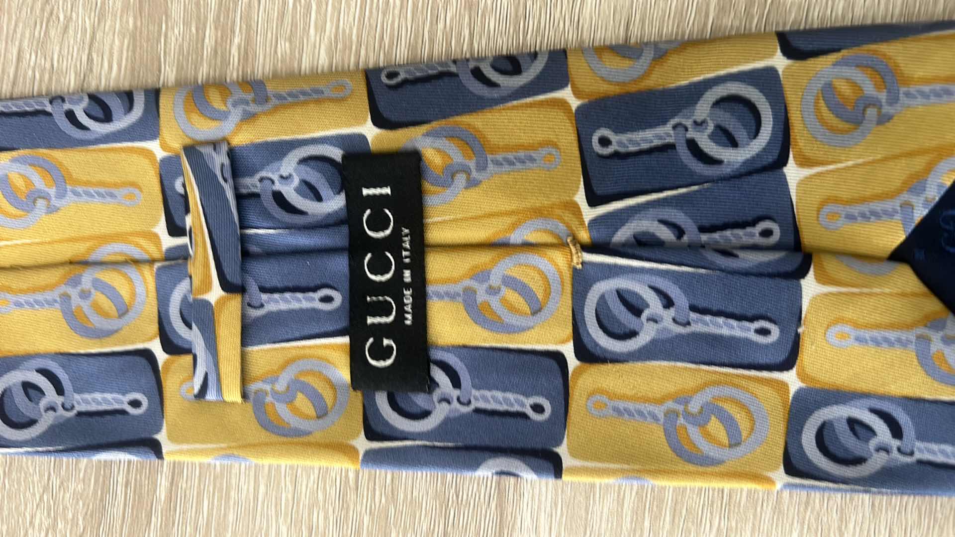 Photo 1 of MENS GUCCI 100% SILK TIE