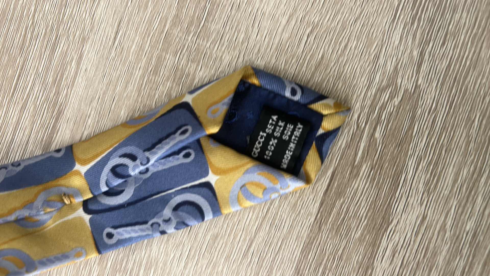 Photo 1 of MENS GUCCI 100% SILK TIE