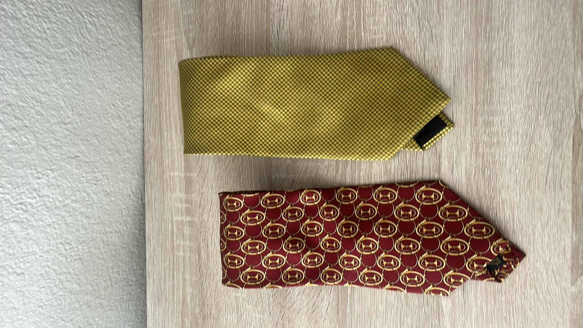 Photo 1 of 2 - MENS 100% SILK TIES MADE IN ITALY