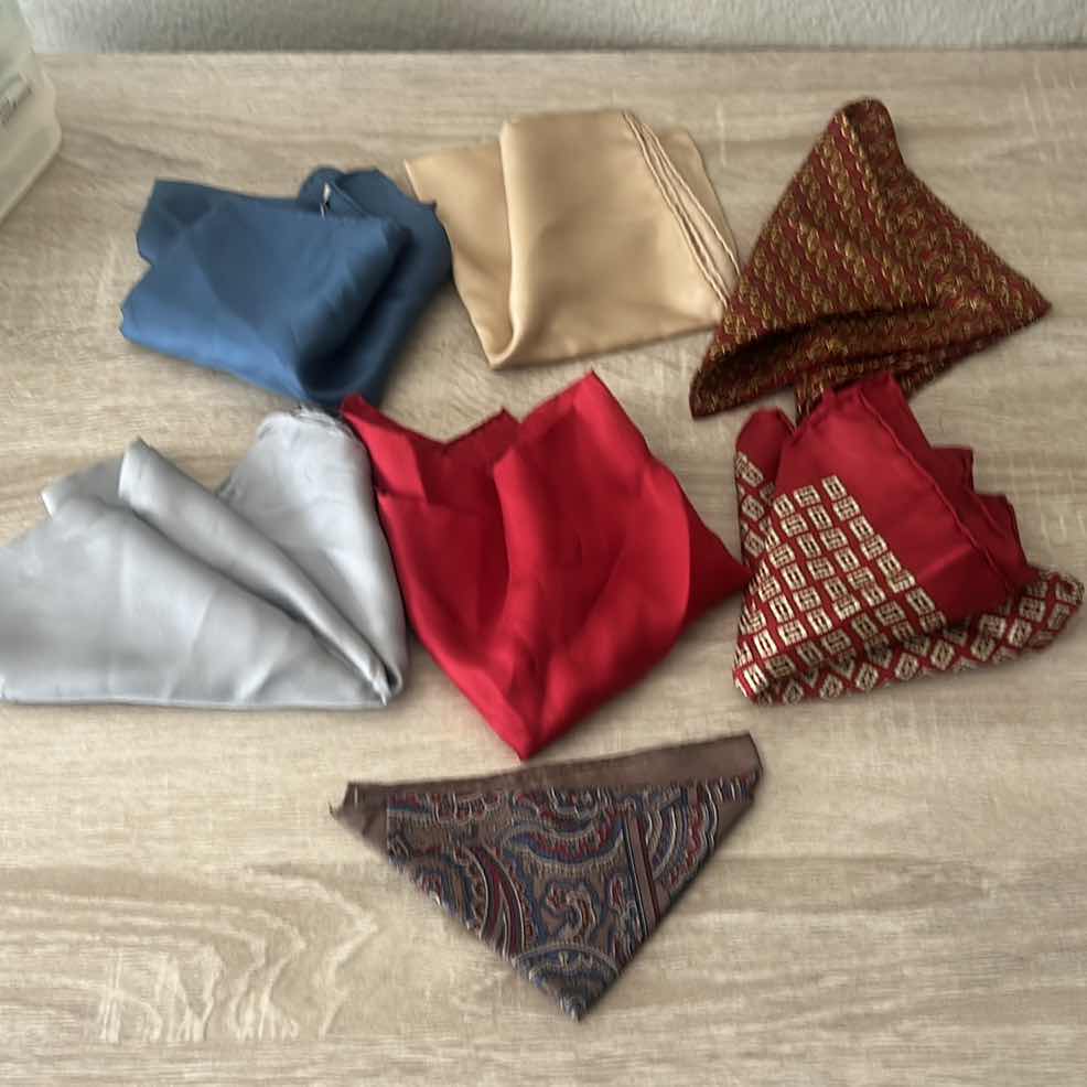 Photo 1 of 7 MENS KERCHIEFS
