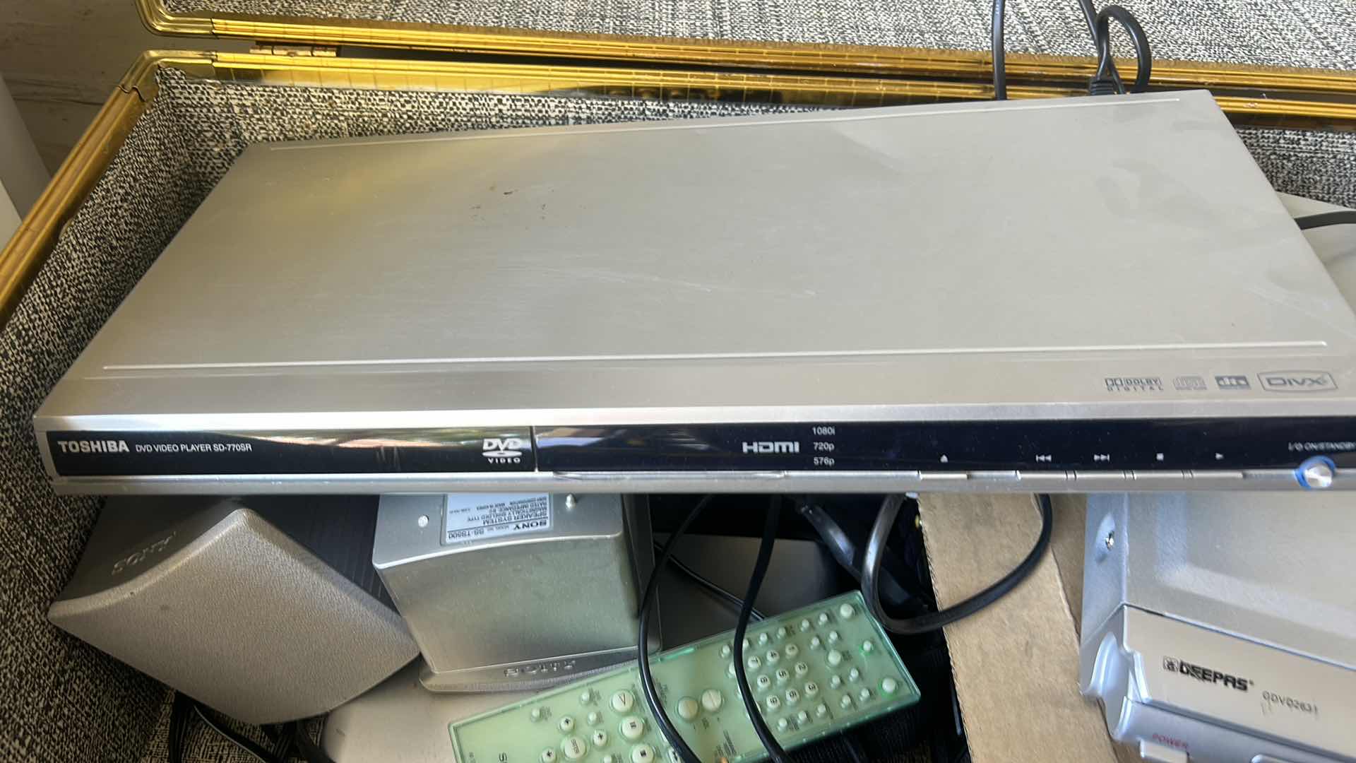 Photo 1 of GARAGE- TRUNK FULL OF ELECTRONICS