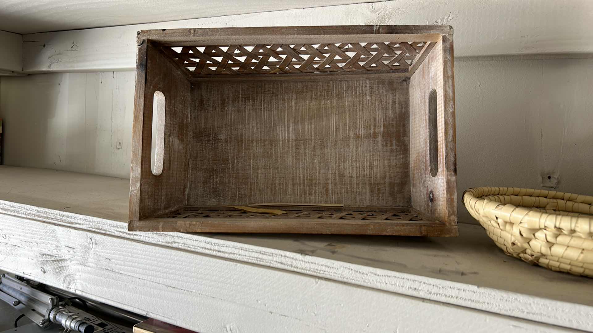 Photo 1 of CONTENTS OF SHELF IN GARAGE - HOME GOODS