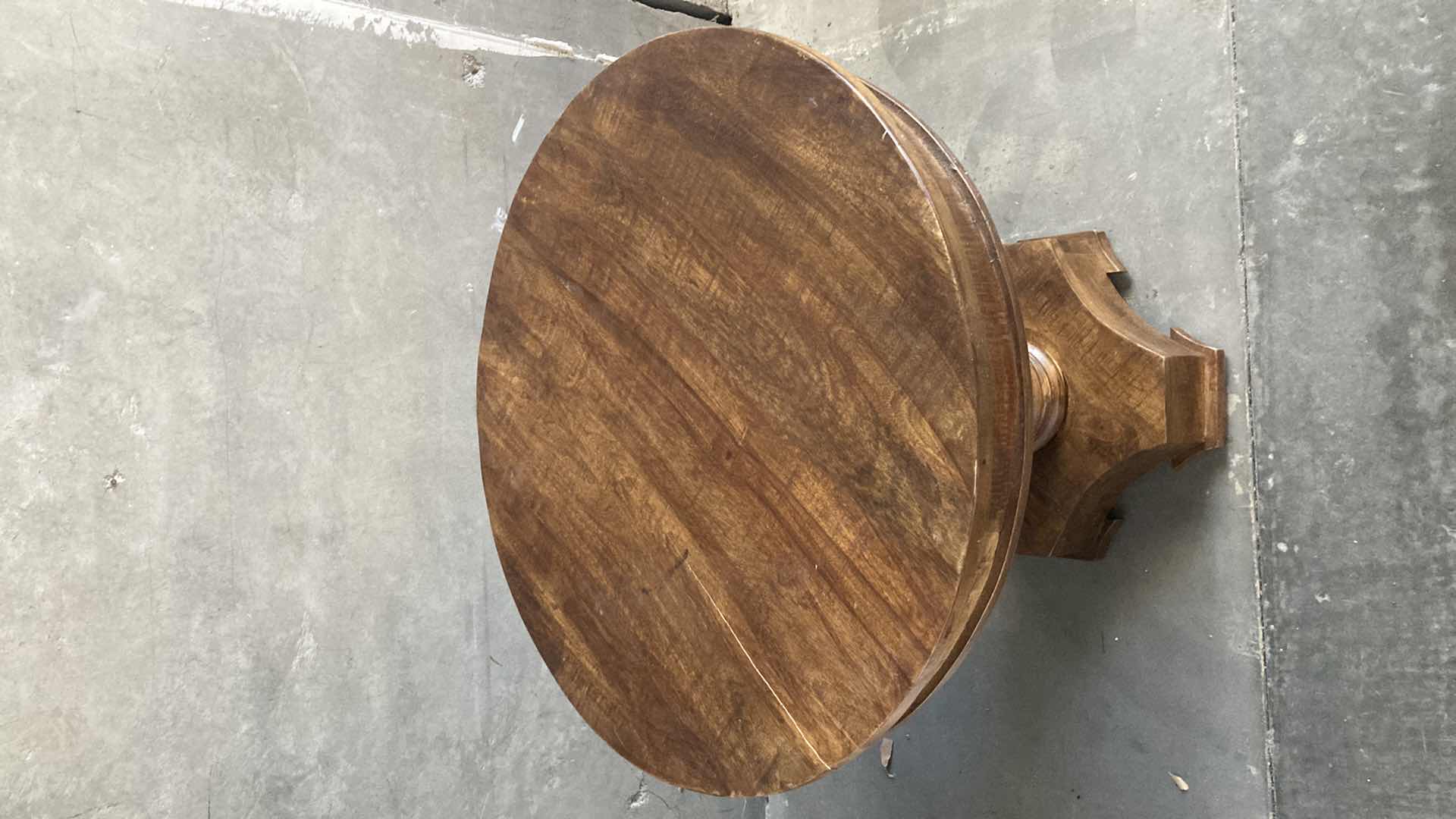 Photo 1 of JOFRAN GLOBAL CARVED SPIRAL PEDESTAL MANGO WOOD TABLE