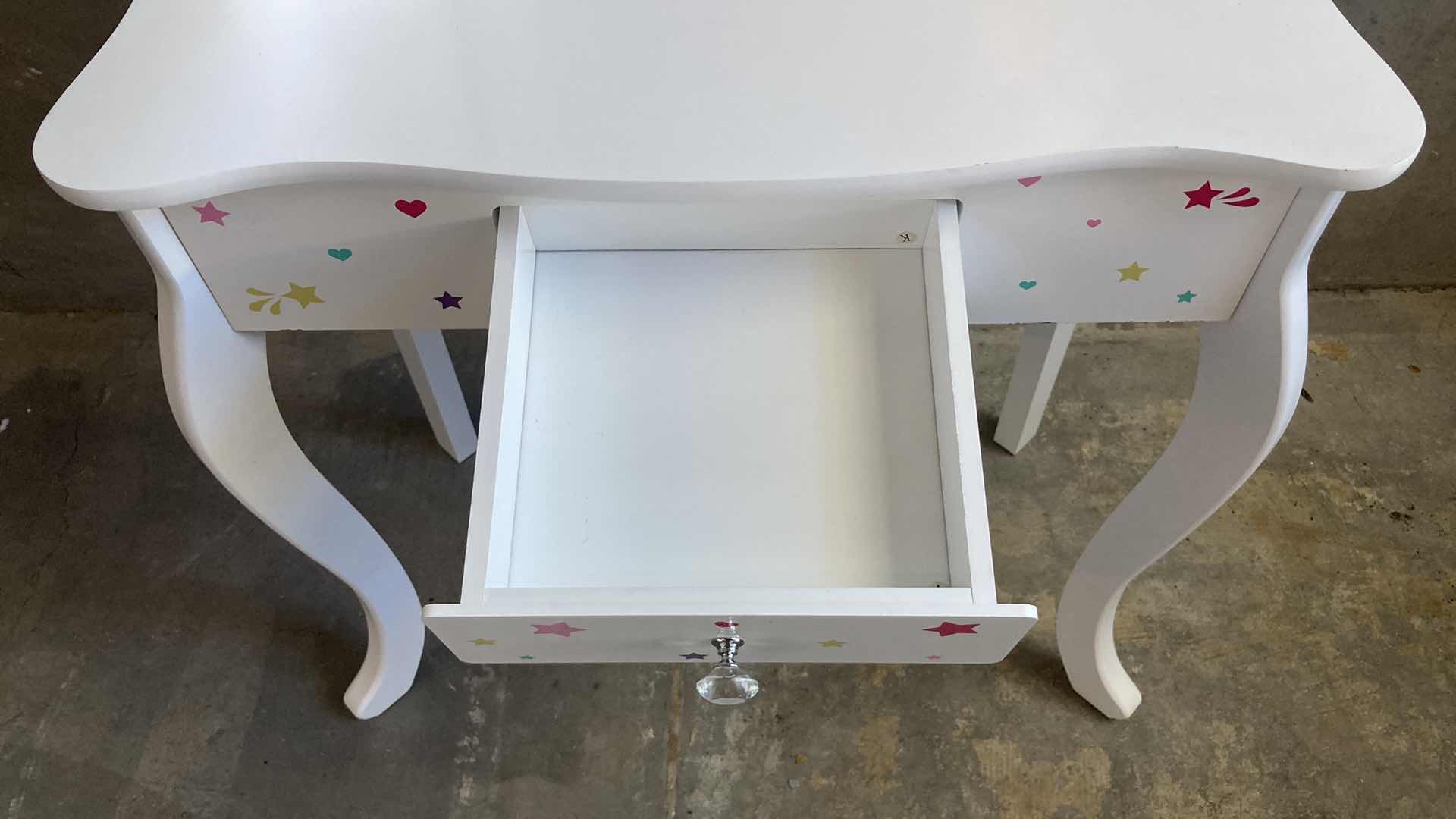Photo 1 of SPIRCH CHILDREN’S UNICORN & STARS ACCENTED WHITE VANITY DESK