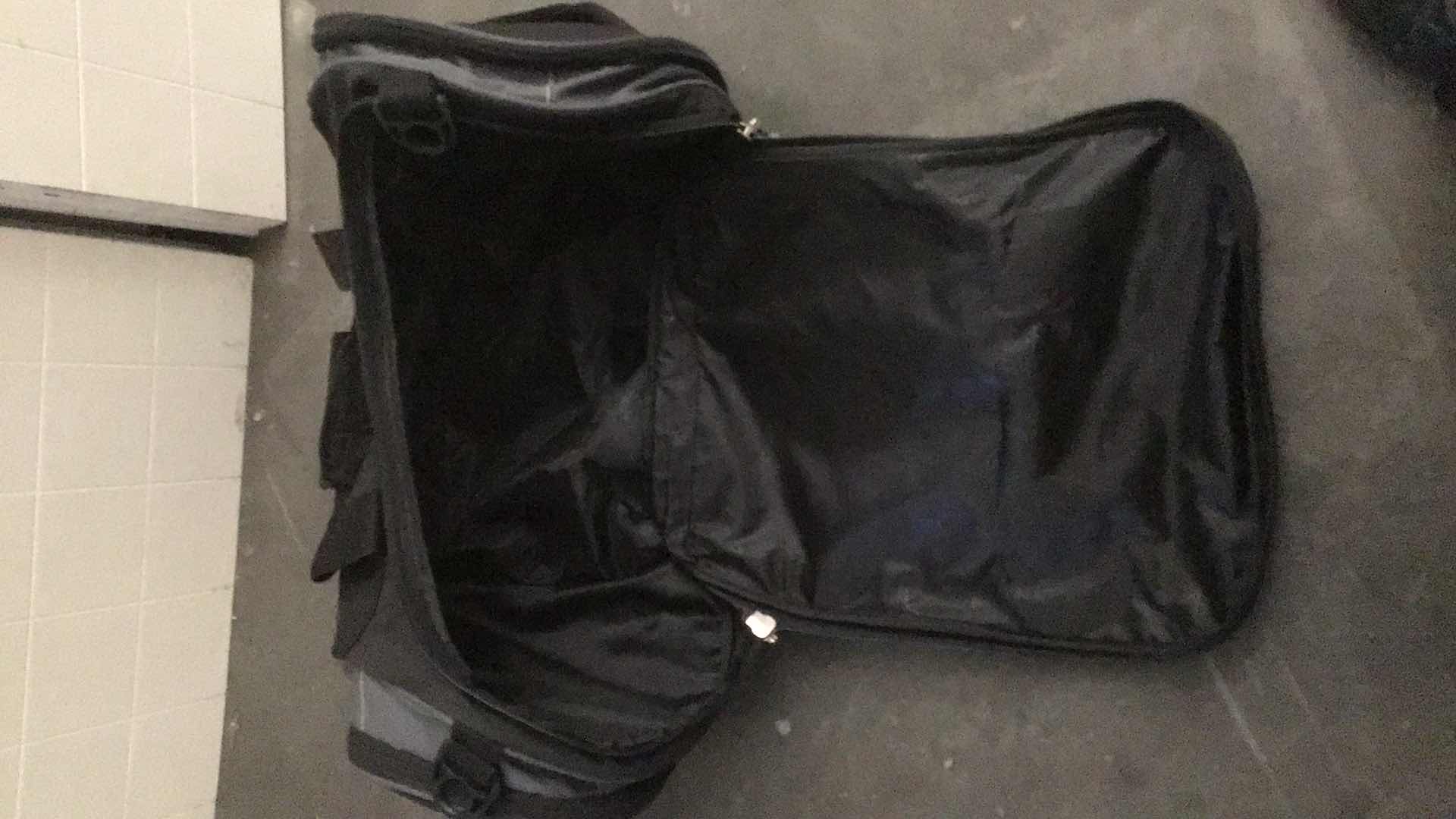 Photo 1 of CALIFORNIA PAK DUFFLE BAG 21”