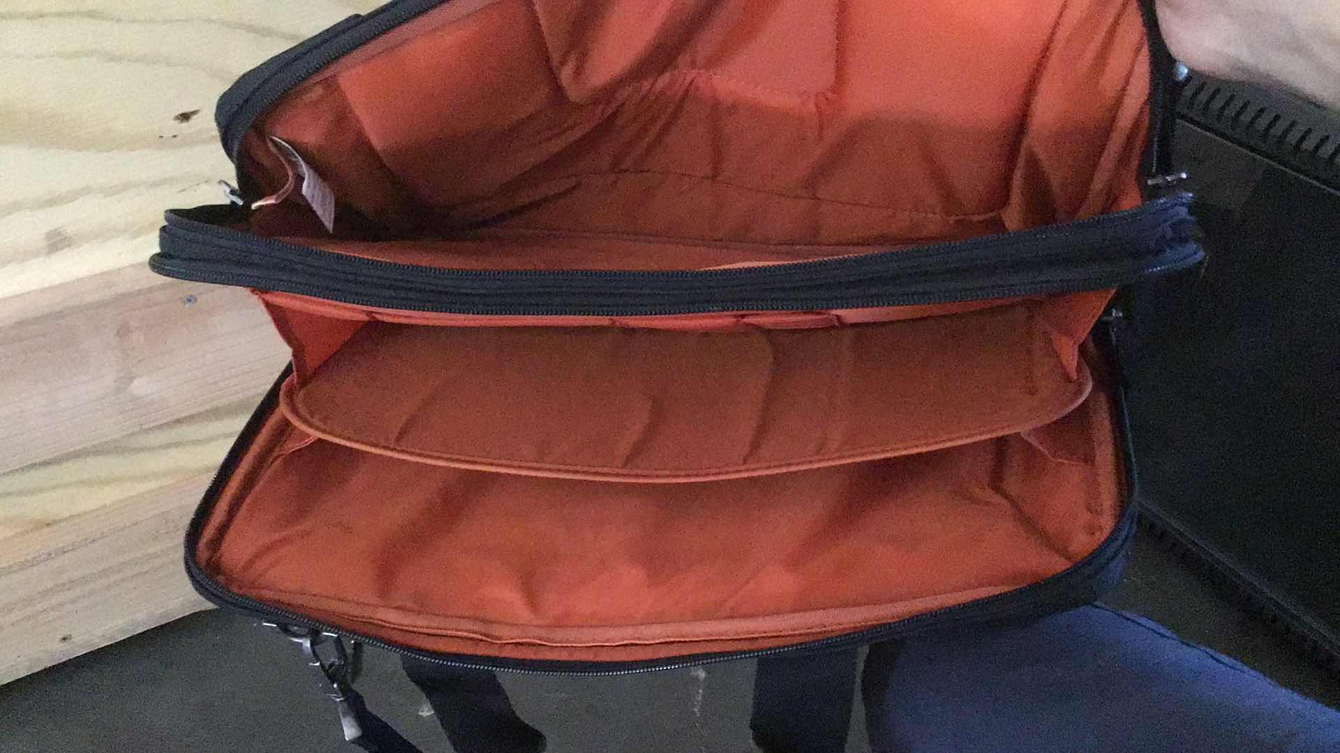 Photo 1 of BRIGGS & RILEY SLIM SUITCASE SHOULDER LAPTOP BAG VB408-4