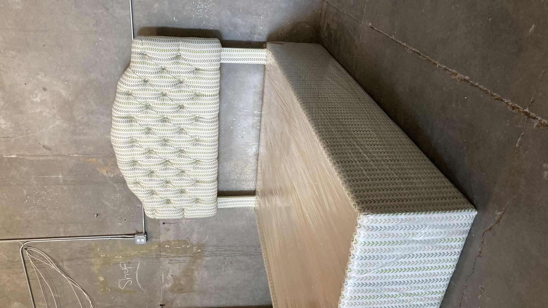 Photo 1 of UPHOLSTERED VINE PRINTED CLOTH BED FRAME 64” X 86.5” H65.5”