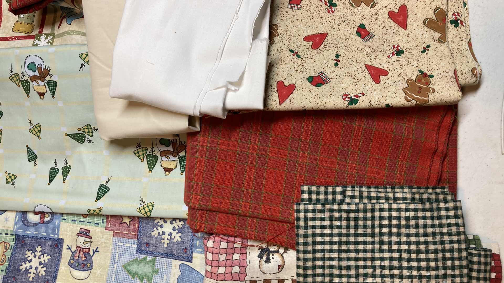 Photo 1 of HOLIDAY & VINTAGE STYLE FABRIC ROLLS- VARIOUS STYLES & MATERIALS