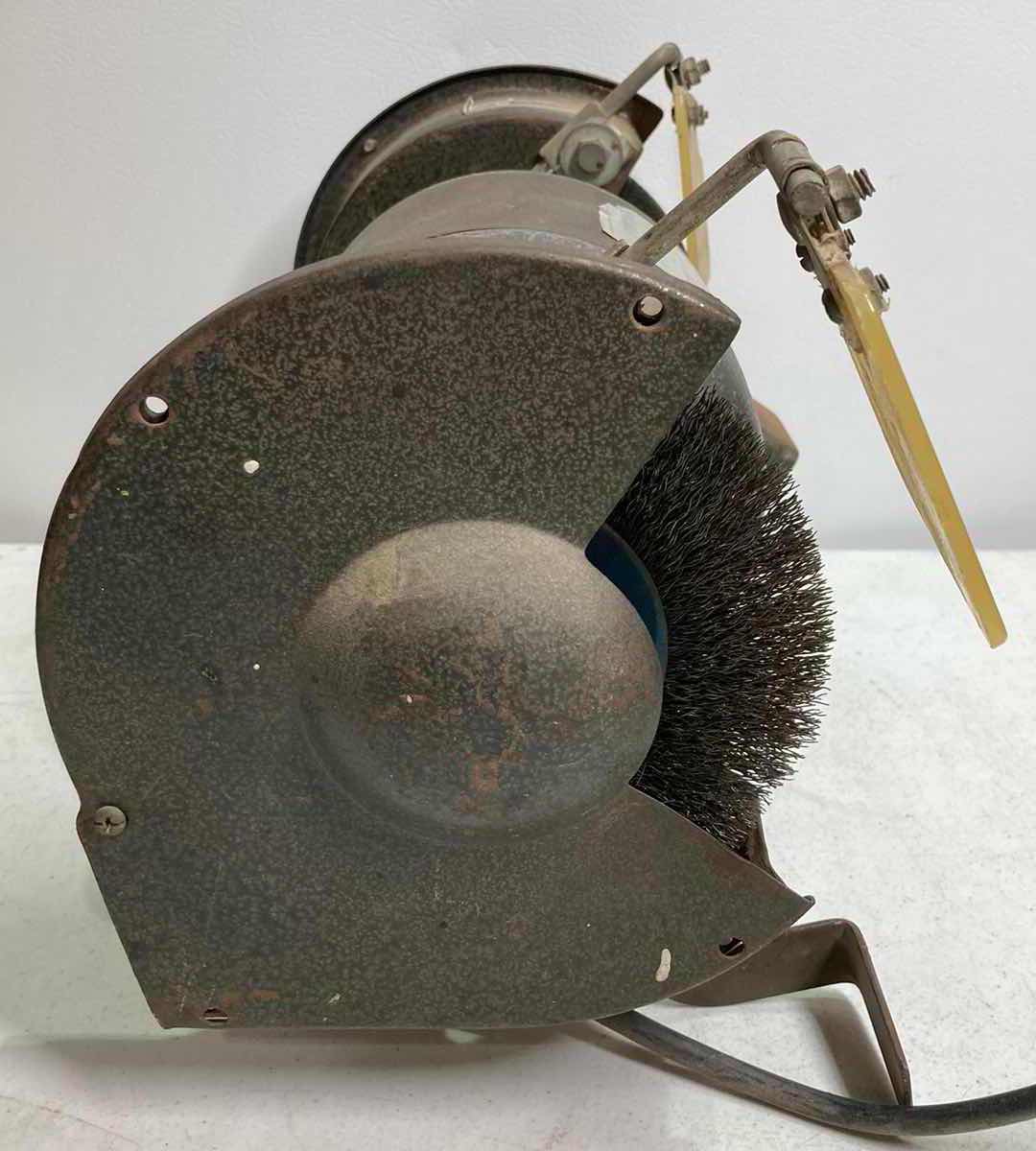 Photo 1 of INDIA ARTS & CRAFT GRINDER MODEL T38