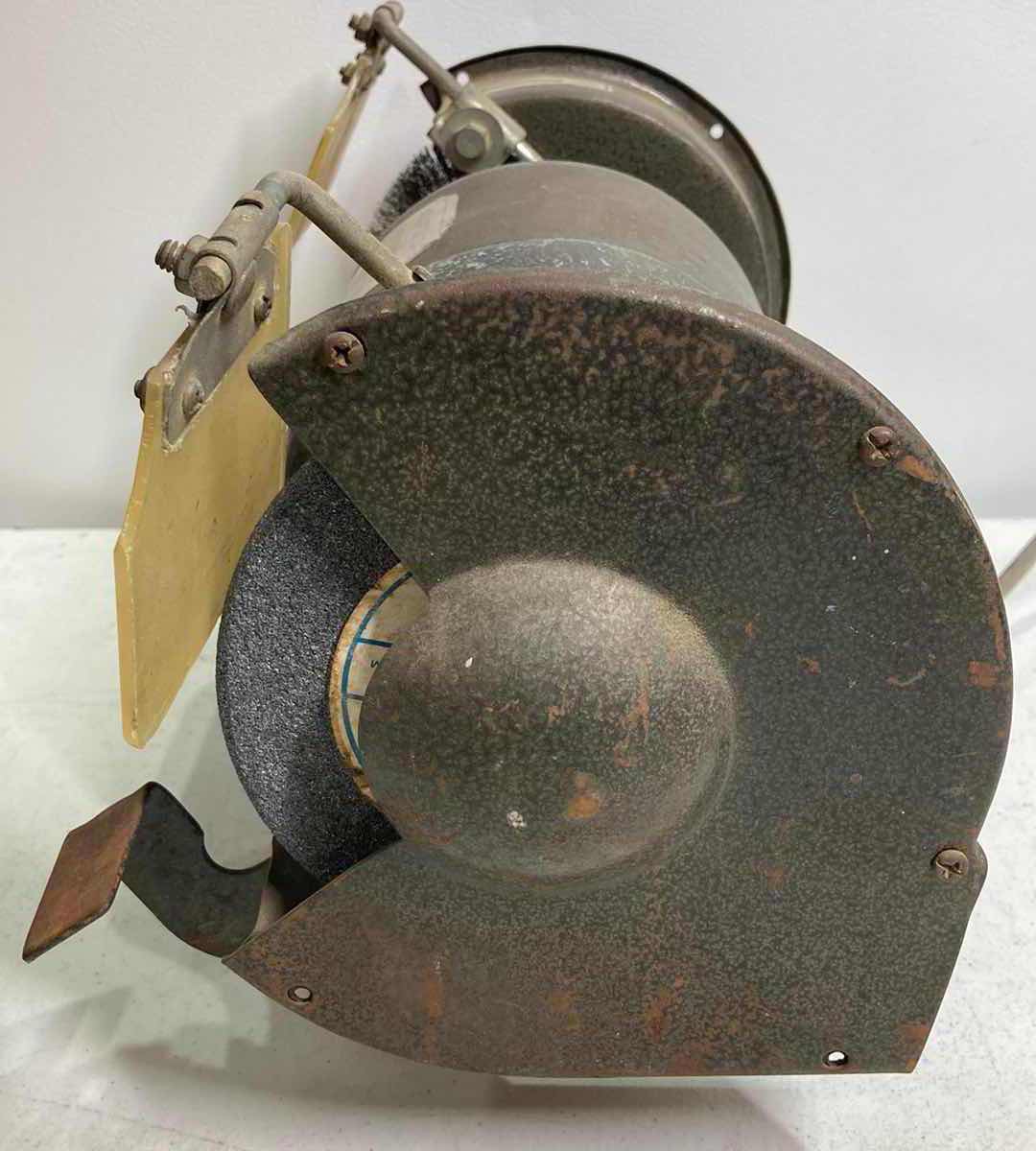 Photo 1 of INDIA ARTS & CRAFT GRINDER MODEL T38