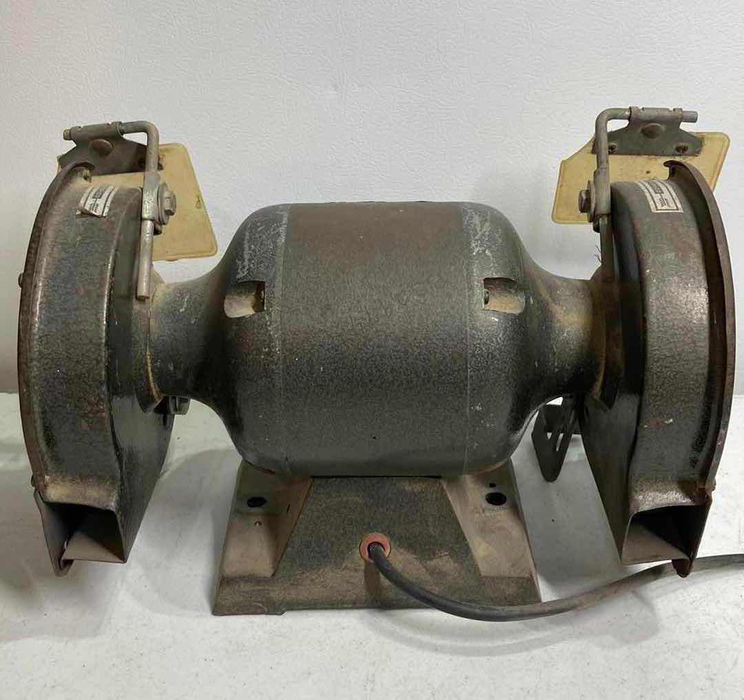 Photo 1 of INDIA ARTS & CRAFT GRINDER MODEL T38