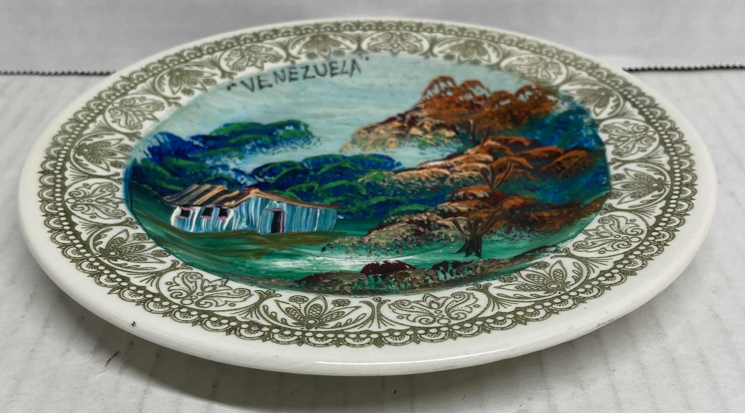 Photo 3 of VENEZUELA CERAMIC HANGING PLATE ART 6.5”